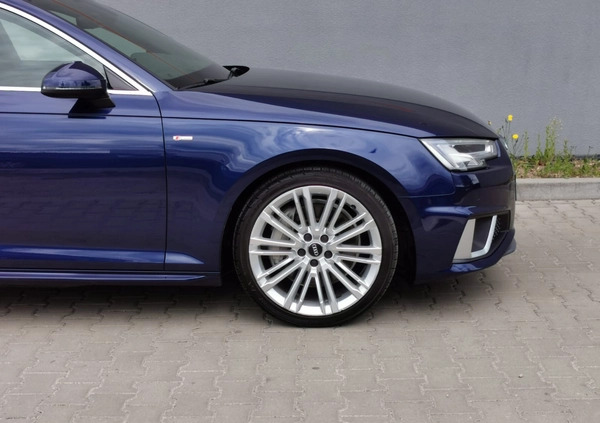 Audi A4 cena 114000 przebieg: 39000, rok produkcji 2019 z Nysa małe 379